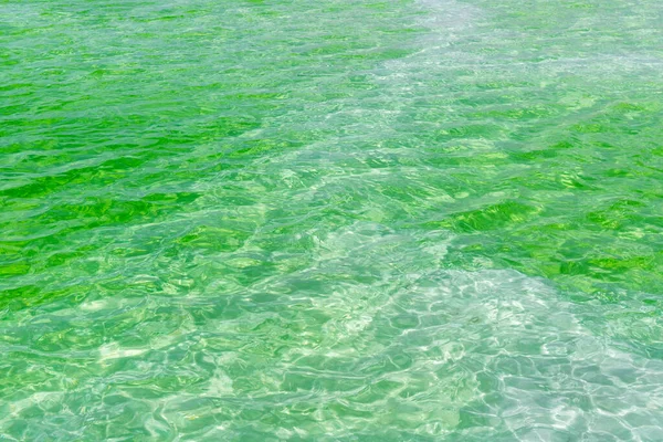 Нефритовое Озеро Воды Крупным Планом Соленое Озеро Пейзаж Городе Манджа — стоковое фото