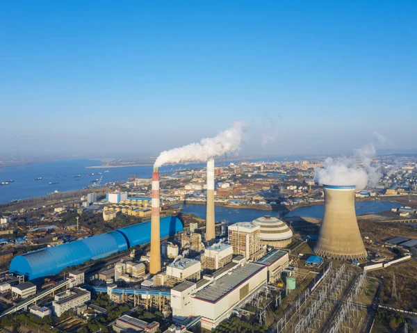 Termik santralin hava görüntüsü, kömür ateşlenen buharlı elektrik santrali
