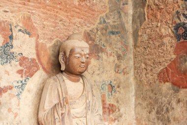 Maiji dağ mağaraları, dünya kültür mirası, Budist heykeli, Tianshui şehri, Gansu bölgesi, Çin.