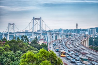 Xiamen haicang Köprüsü hdr ile alacakaranlıkta