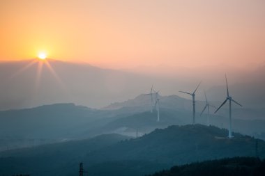 Rüzgar Çiftliği, günbatımı