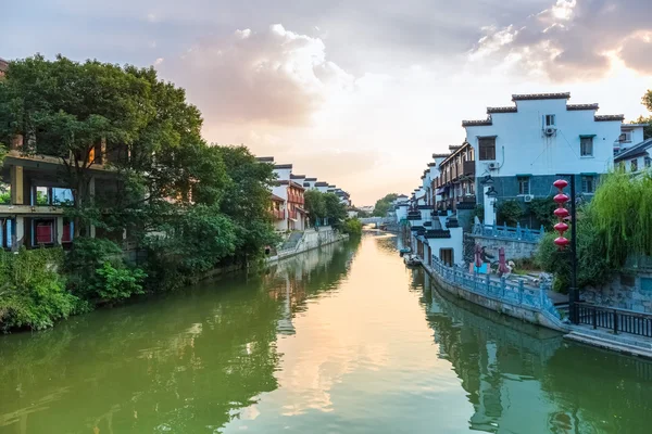 Nanjing qinhuai rio ao pôr do sol — Fotografia de Stock