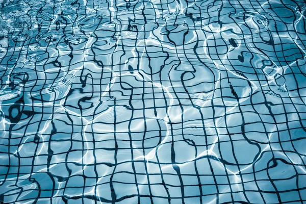 Texture de l'eau dans la piscine — Photo