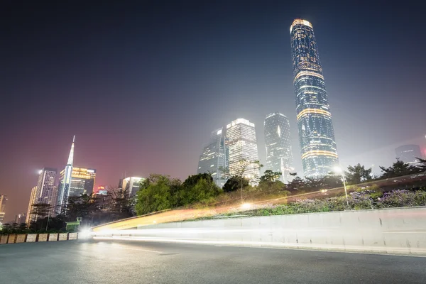Guangzhou Perlfluss neue Stadt bei Nacht — Stockfoto