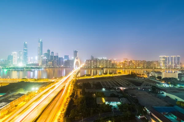 Gece Guangzhou havadan görünümü — Stok fotoğraf