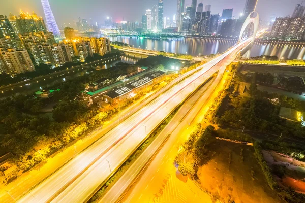 Vista aerea della strada cittadina di notte — Foto Stock