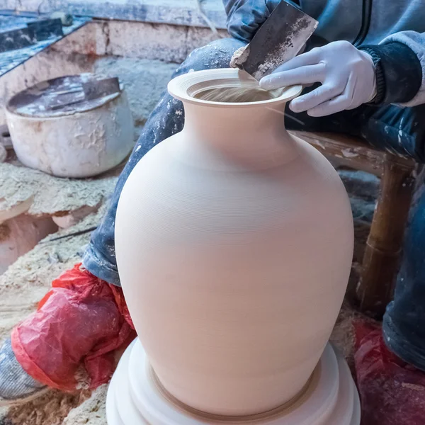 Traditionele handgemaakte porselein proces — Stockfoto