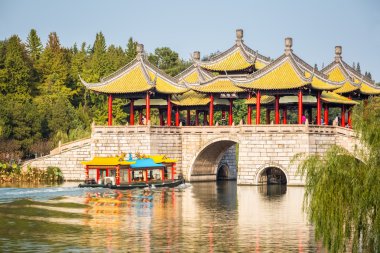 Yangzhou beş köşk Köprüsü portre