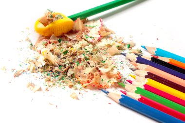 kalemtıraş talaşı ile