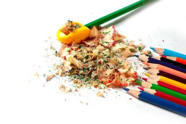 kalemtıraş talaşı ile