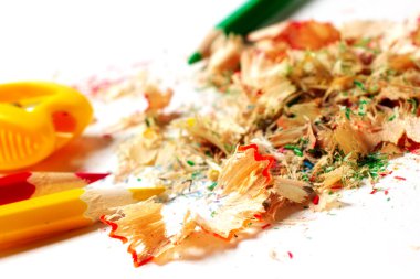 kalemtıraş talaşı ile