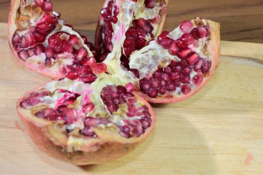 sahne tropikal meyve nar