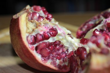 sahne tropikal meyve nar