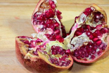 sahne tropikal meyve nar