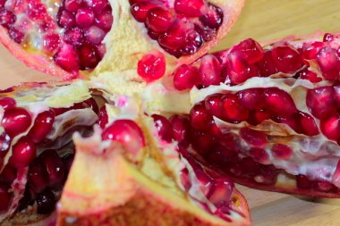 sahne tropikal meyve nar