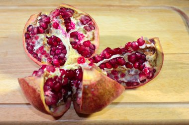 sahne tropikal meyve nar