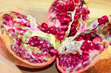 sahne tropikal meyve nar