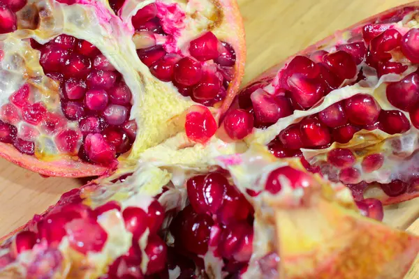 Scena melograno di frutta tropicale — Foto Stock