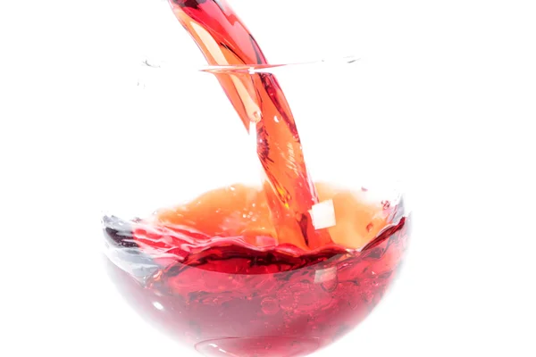 Tropfen und Spritzer Wein — Stockfoto