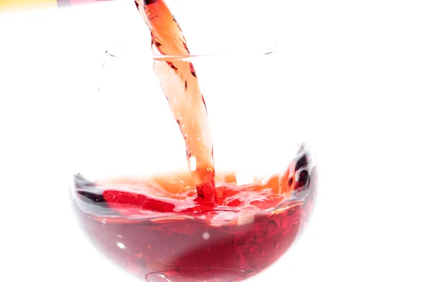 Tropfen und Spritzer Wein — Stockfoto