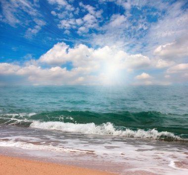 dalga deniz ve gökyüzü