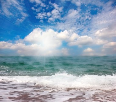 dalga deniz ve gökyüzü