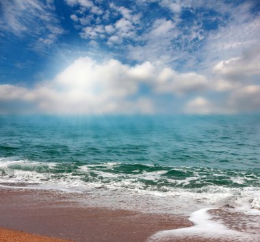 dalga deniz ve gökyüzü