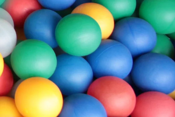 Palline di plastica colorate — Foto Stock