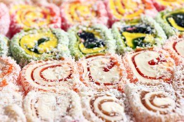 şekerli tatlı nuga