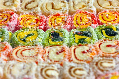 şekerli tatlı nuga