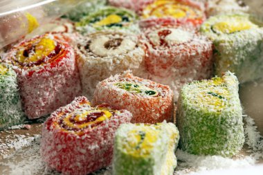 şekerli tatlı nuga