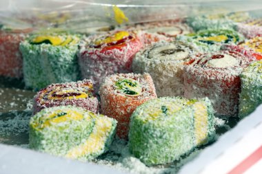 şekerli tatlı nuga