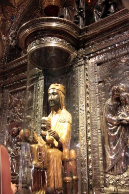 Montserrat dağ Tapınağı