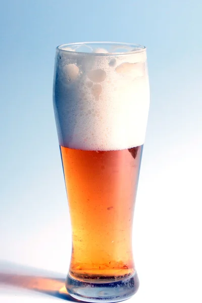 Glass of light beer — Stock Photo, Image