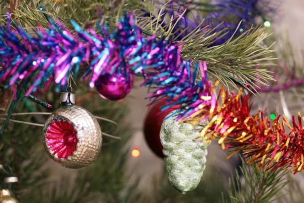 Decoraciones de árbol de Navidad de vidrio — Foto de Stock