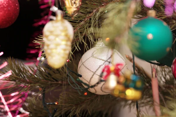 Χριστουγεννιάτικο δέντρο διακοσμήσεις γυαλιού — Φωτογραφία Αρχείου