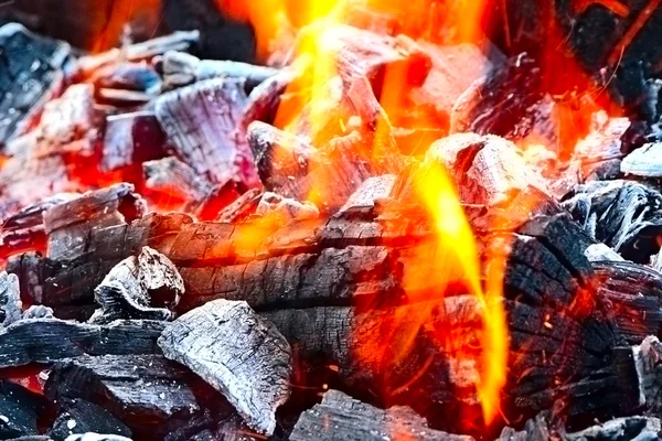 Szén- és lángok — Stock Fotó