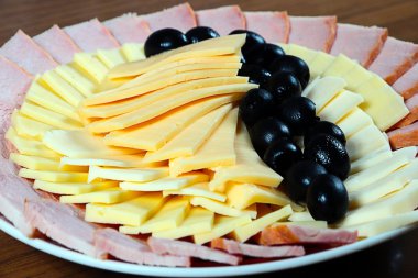 peynir ve domuz pastırması