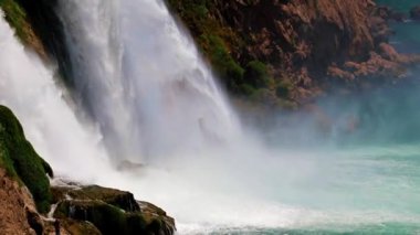Antalya Türkiye 'nin Lara yerleşim bölgesinde Duden Şelalesi