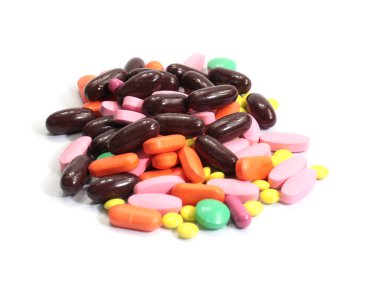 Sağlığınızı iyileştirmek için bir sürü ilaç hazırlandı.