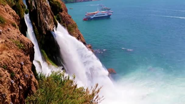 Antalya Türkiye Nin Lara Yerleşim Bölgesinde Duden Şelalesi — Stok video