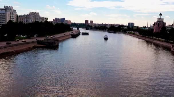 Obytné Budovy Nábřeží Řeky Moskvy Rusko — Stock video