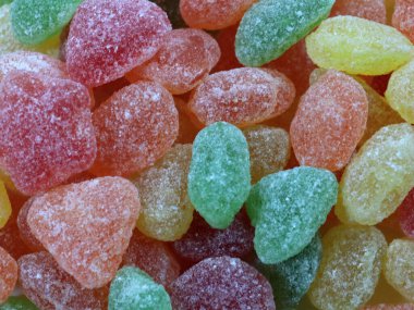 Narenciye tadında güzel karamel renkli damlalar.