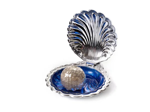 Una Enorme Perla Encuentra Una Concha Decorativa — Foto de Stock