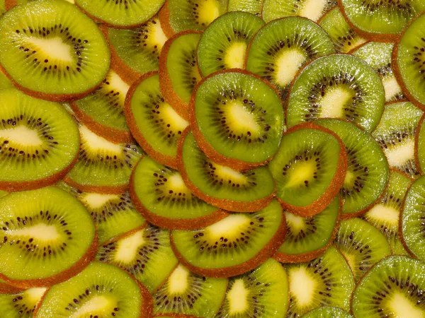 Plátky Čerstvého Tropického Ovoce Kiwi — Stock fotografie