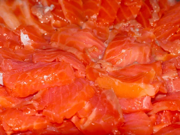 Ein Bund Roter Fischscheiben Lachs Als Leckerbissen — Stockfoto