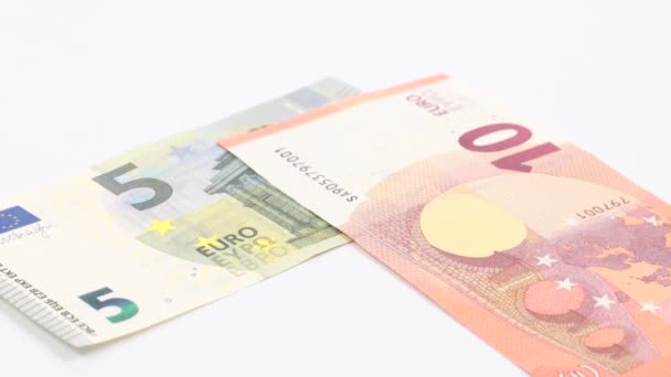 Billetes Euros Que Caen Sobre Superficie Mesa — Vídeo de stock