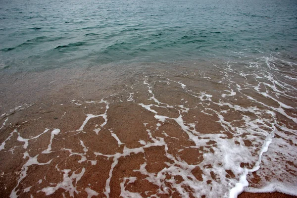 Tiszta Tenger Hullámai Homokos Strand — Stock Fotó