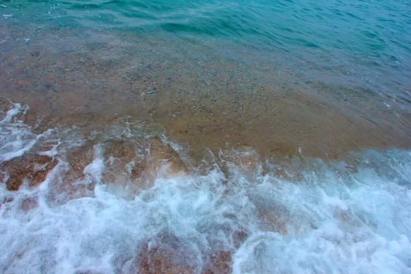 Ondas Marinhas Claras Praia Arenosa — Fotografia de Stock