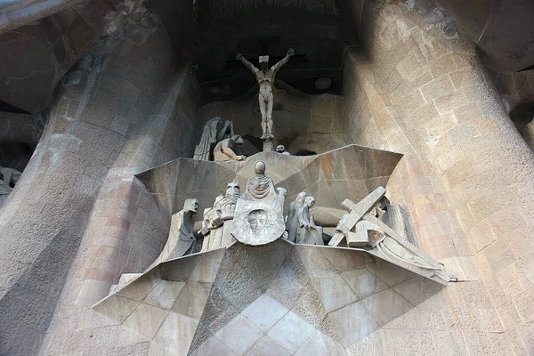 バルセロナのサグラダ ファミリア教会のデザイン要素スペイン — ストック写真